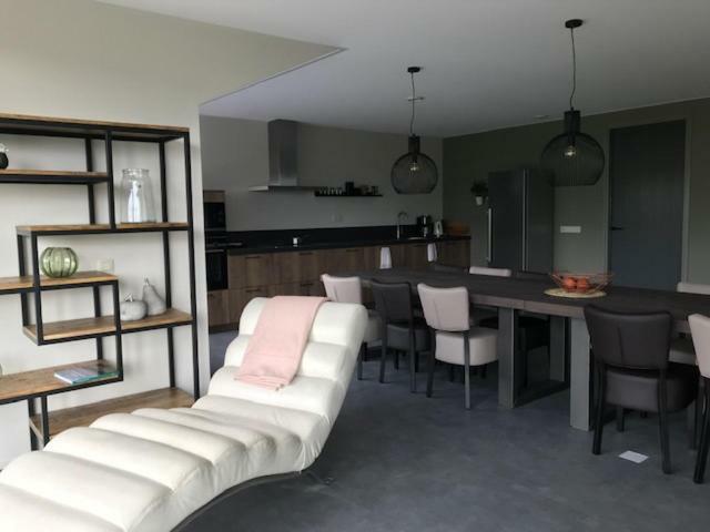 Hoeve Oude Tol 泽伊德赞德 外观 照片
