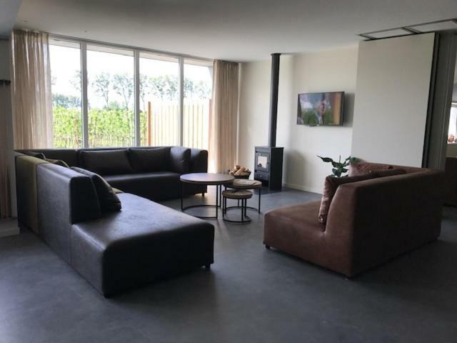 Hoeve Oude Tol 泽伊德赞德 外观 照片