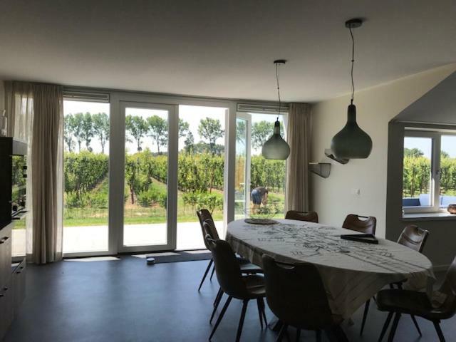 Hoeve Oude Tol 泽伊德赞德 外观 照片